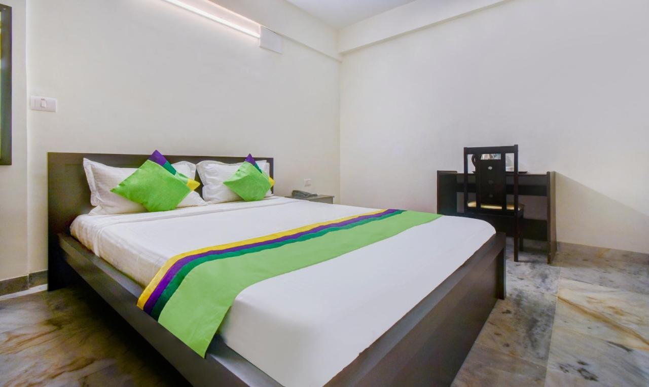 Treebo Eco Stay Nandanam Madrás Exterior foto